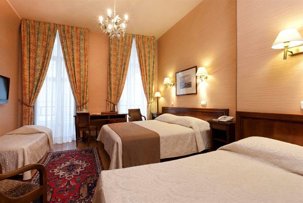 Du Palais Bourbon 3* Parijs